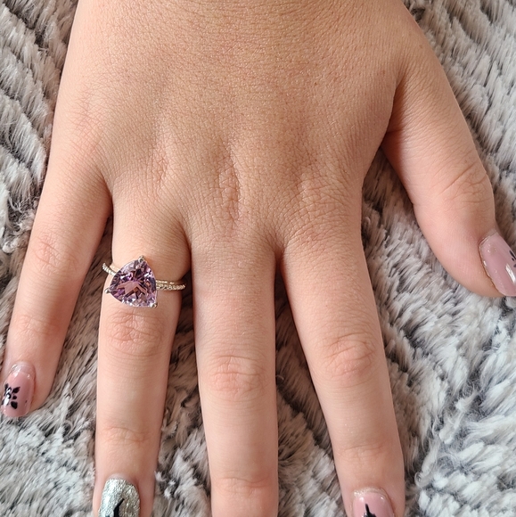 Pink Amethyst Solitaire 💍 - Picture 5 of 5
